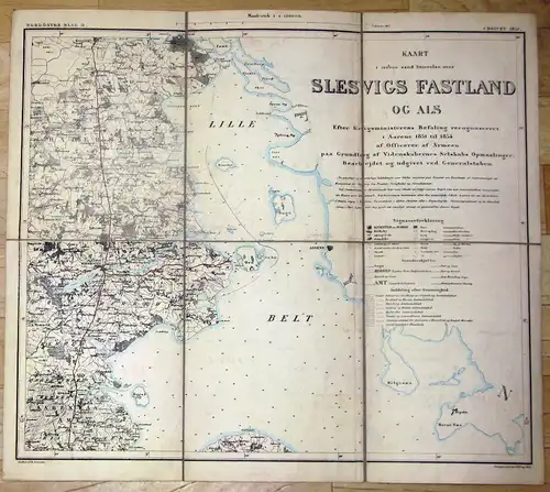 Efter Krigsministerens Befaling recognosceret i Aarene 1851 til 1854 af Officerer af Armeen paa Grundlag af Videnskabernes Selskabs Opmaalinger
 Kaart i 1:120.000 sand Störrelse over Slesvigs Fastland og als. 