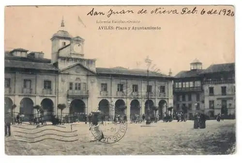 [Ansichtskarte] AVILÉS. playa y Ayuntamiento. 