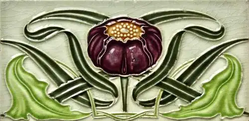 Jugendstil Halbfliese, Fliese für eine Bordüre, floraler Dekor, NSTG, um 1900