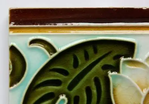 Seerose, Jugendstil Halbfliese, Art Nouveau Fliese, Entwurf nach Villeroy & Boch