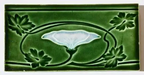 Jugendstil Halbfliese, Art Nouveau Fliese, Carl Teichert, Prunkwinden-Dekor