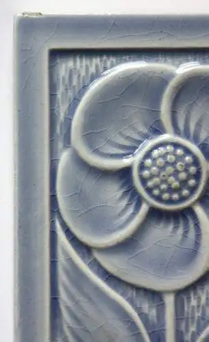 Hellblaue Jugendstil Halbfliese, Art Nouveau, Steingutfabrik Witteburg, um 1910