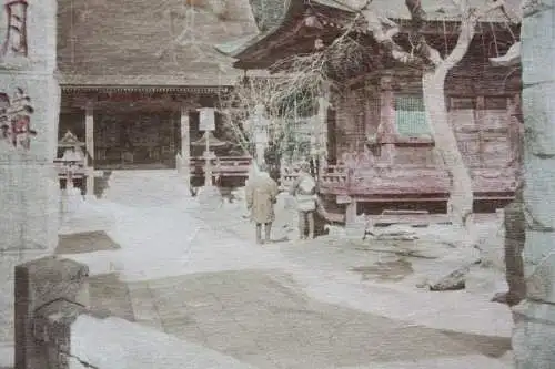 "Mayasan Temple at Kobe", kolorierter  Vintage Albuminabzug, Japan, um 1850-1899