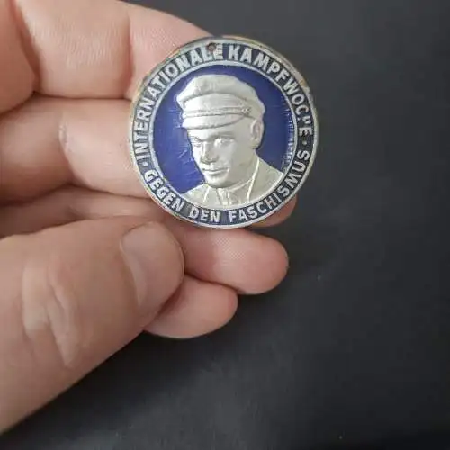 Pappabzeichen Ernst Thälmann  Internationale Kampfwoche 