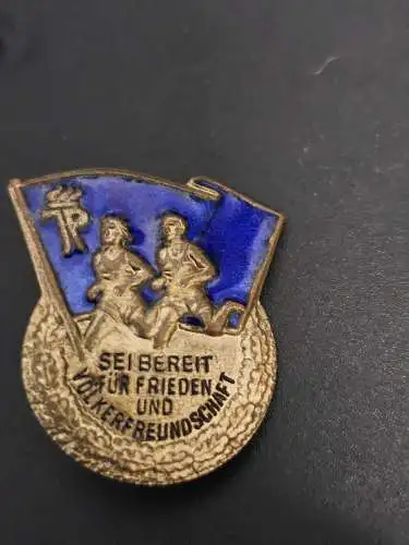 Sportabzeichen Junge Pioniere  sei bereit 