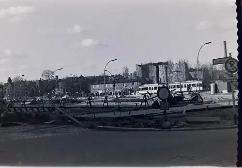 Vintage Negativ Foto Spandau Havelstrasse Strassenbahn im Hintergrun '60s B12/75