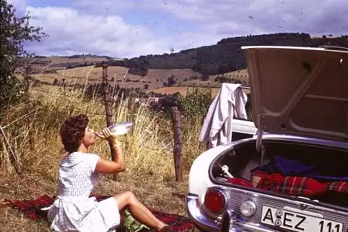 Vintage Dia Film Slide 35mm Ruhepause - Ford Taunus aus den '60ern B5/L8