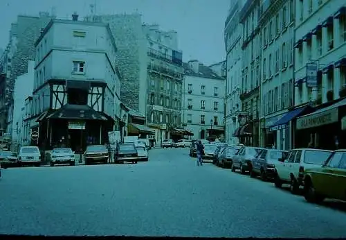 Orig 35mm DIA Slide  Paris Streetscene, France   1981 B12/68