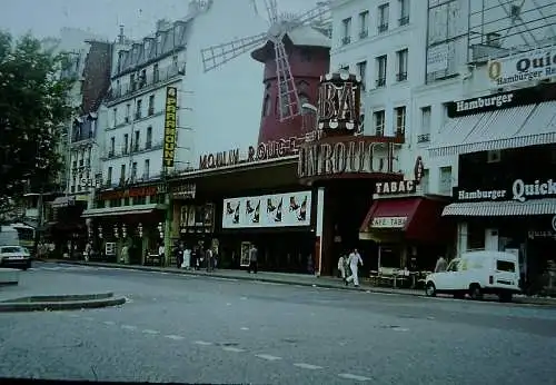 Orig 35mm DIA Slide  Paris Streetscene Moulin Rouge France   1981 B12/69