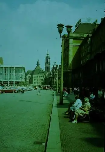 Orig 35mm DIA Slide DDR Dresden Altmarkt Strassenszene Strassenbahn '70s B12/128