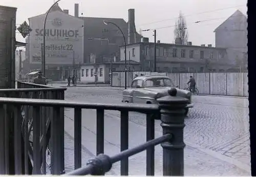 Vintage Negativ Foto Berlin Strassenszene Schuhhof Werbung '60s B12/104