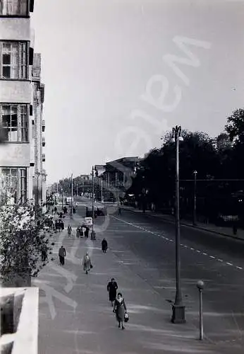 Vintage Negativ Foto BW St. Petersburg Street Scene 1950s  B10/12