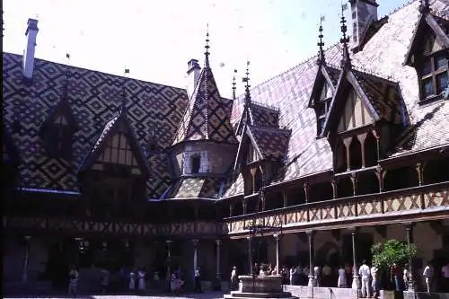 Vintage Dia Film Slide 35mm Hôtel-Dieu Museum Beaune France  '60s B4/L5-6-7 3Stk