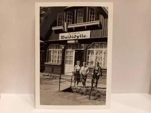 Vintage Foto B&W  DDR Gaststätte Waldidylle im Uttewalder Grund 1967