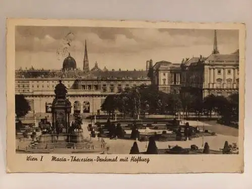 AK Postcard CPA Wien, Maria Theresien Denkmal mit Hofburg