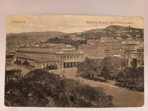 AK Postcard CPA Trieste, Stazione Ferrovia della Meridionale