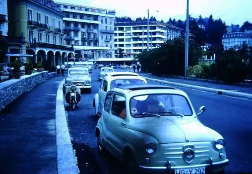 Orig 35mm DIA Slide Fiat 600 unterwegs  '60s B12/4/28-31