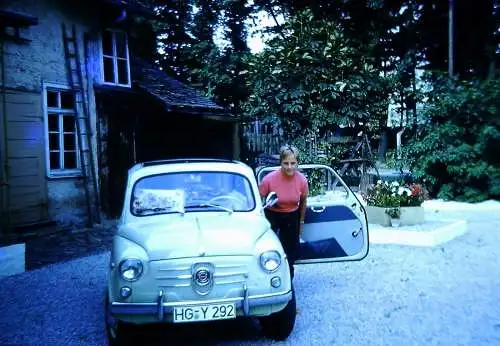 Orig 35mm DIA Slide Fiat 600 unterwegs  '60s B12/4/28-31