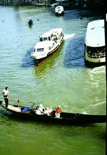 Orig 35mm DIA Slide 15x Italien Venedig Bus Strassenszene Gondola 1978 B13/73-87