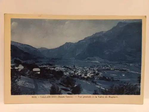 AK Postcard CPA France  SALLANCHES - Vue générale et la Vallée de Magland