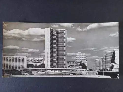 AK Postcard CPA Russland Moskau Hochhäuser