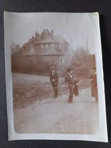 Antik  Foto Männer auf der Strasse - ein Foto aus  Bambach, 1917