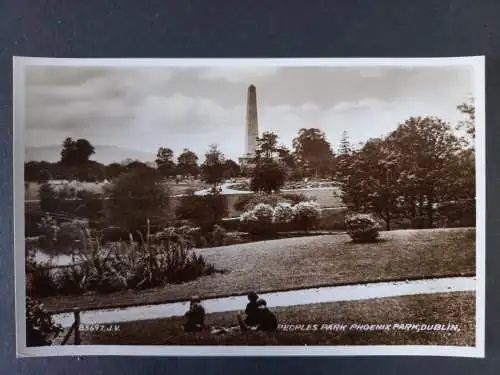 Postcard CPA Valentine's Postcards Dublin People's Park Phoenix Park