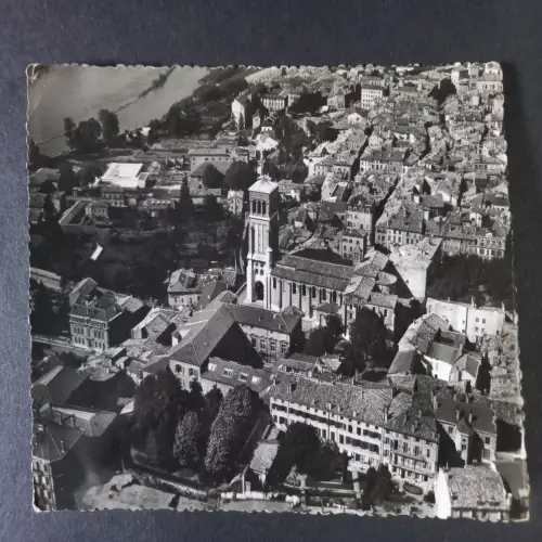 AK Postcard CPA Valence La Cathedrale et la Basse Ville France