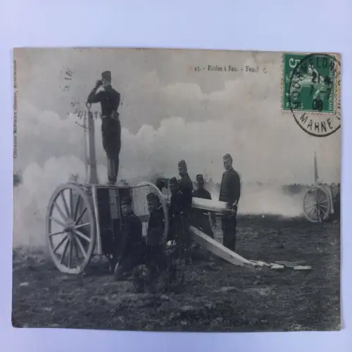 AK Postcard CPA  Militaria - Châlons - 45. Ecoles à feu - Feu