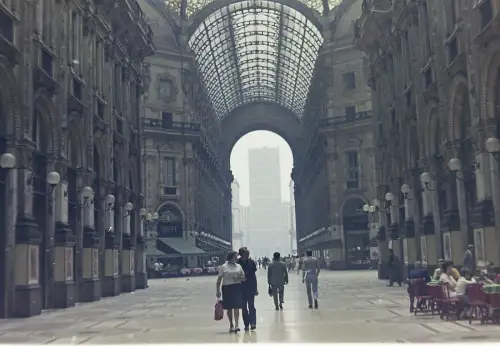 Vintage Foto Negativ Italien Mailand Galleria Vittorio Emanuele II 1970s