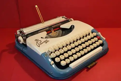 Princess 300 schöne Schreibmaschine – Blau/Creme Design, QWERTZ, mit Originalkoffer Ser. Nr. 244655