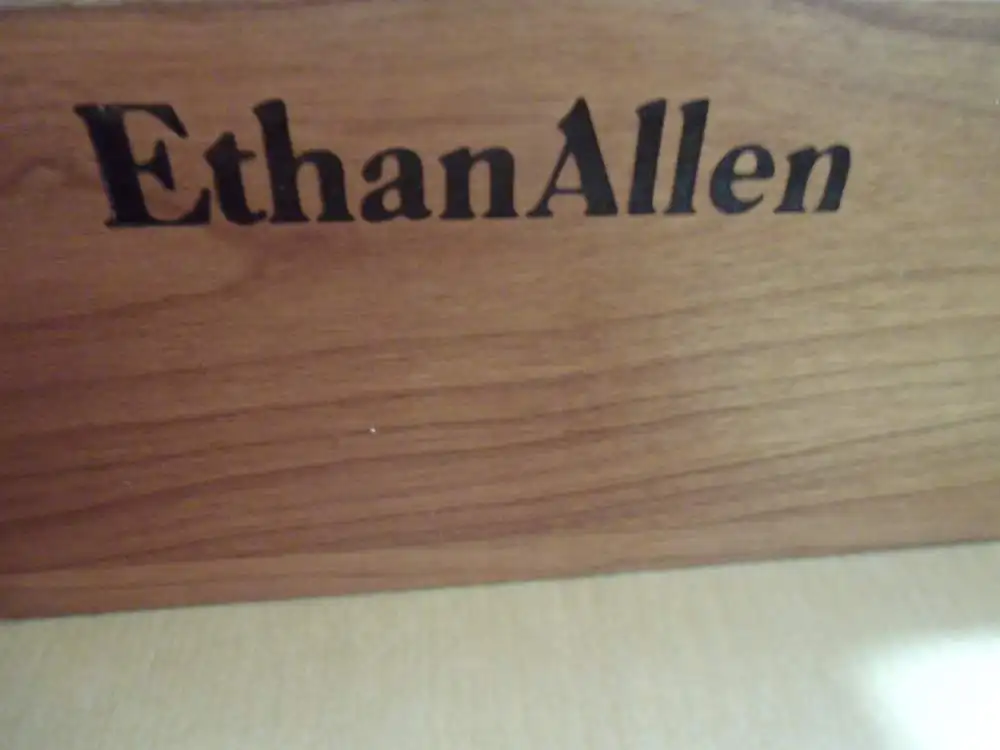 Ethan Allen Georgian Court Lingerie Chest Dresser Kommode Damenkommode Wäschekommode Vintage Shabby Chic Weiß Brocante 6