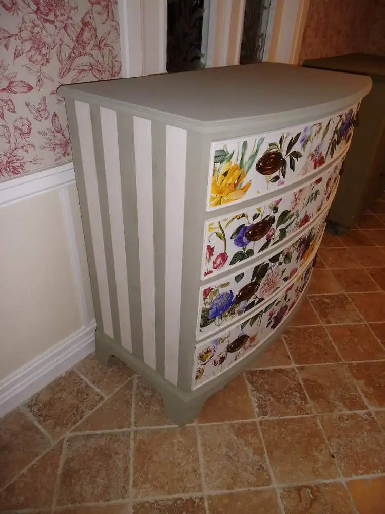 Kommode Beistelltisch Konsole Anrichte  Schränkchen Streifen Shabby Chic Blüten Landhaus Stil Cottage Vintage Sideboard Schubladen Heldense 1