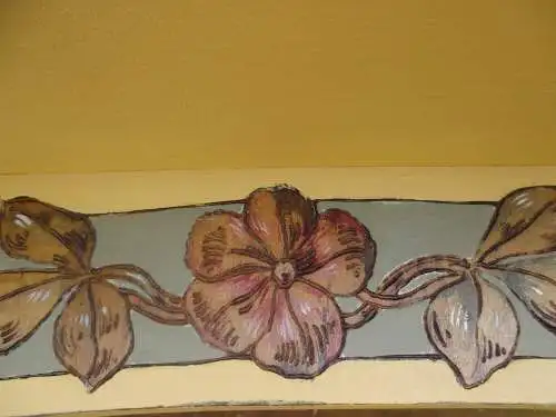 Antik Jugendstil Wandschränkchen Hängeschränkchen Schränkchen Apothekerschränkchen Brandmalerei Floral Wandkästchen Hängekästchen Blumen