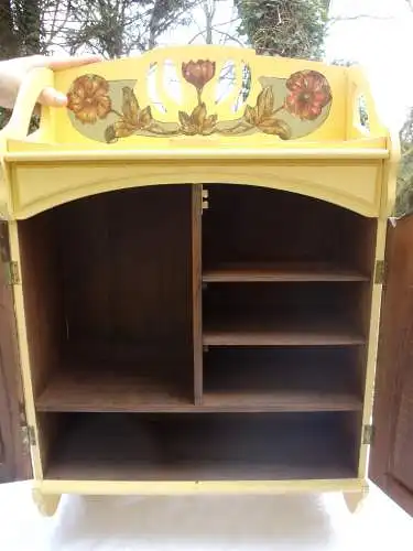Antik Jugendstil Wandschränkchen Hängeschränkchen Schränkchen Apothekerschränkchen Brandmalerei Floral Wandkästchen Hängekästchen Blumen