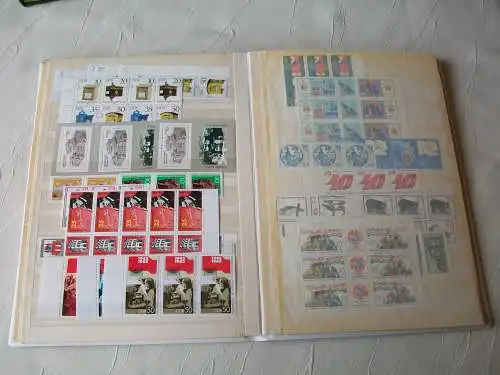 DDR 1963 - 1990 Postfrisch / **