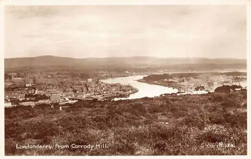 Irland Londonderry von Corrody Hill RPPC Vintage Postkarte