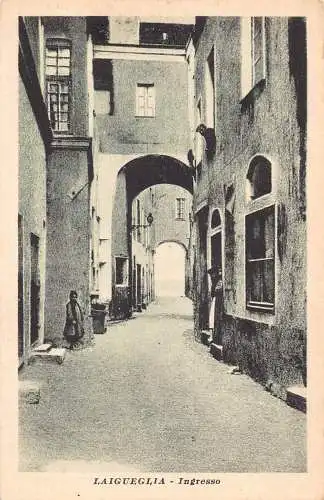 Italien Laigueglia Ingresso Straße Vintage Postkarte