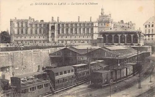 Frankreich St Germain en Laye Bahnhof und Schlosswaggons Vintage Postkarte
