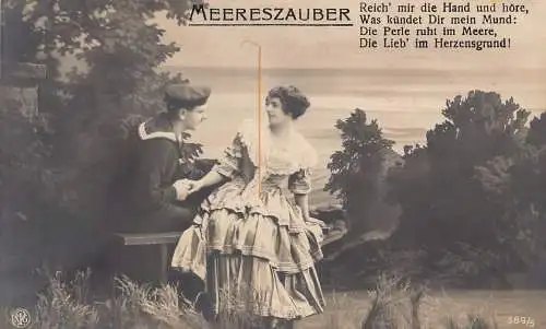 Meereszauber Marine Soldat begrüßt Dame in elegantem Kleid Vintage Postkarte
