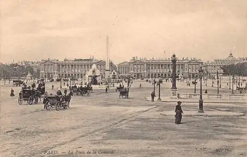 A676 Frankreich Paris Place de Concorde Kutschen Vintage Postkarte