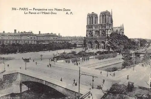 A682 Frankreich Paris Notre Dame Kirche Le Parvais et l'Hotel Dieu Brücke Postkarte