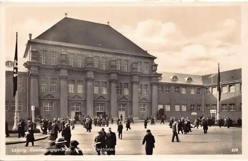 A691 Deutschland Leipzig Ausstellungsgelaende Haus der Elektrotechnik RPPC Postkarte