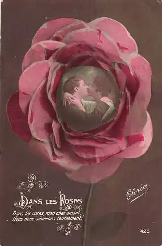 A707 Dans les Roses 1917 Love Romance Couple Kissing Vintage Postkarte