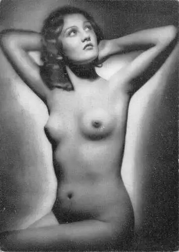 L480 Glamour Nude Risque Beauty Postkarte