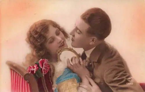 A739 Liebesroman schönes französisches Paar flirtet Vintage Postkarte
