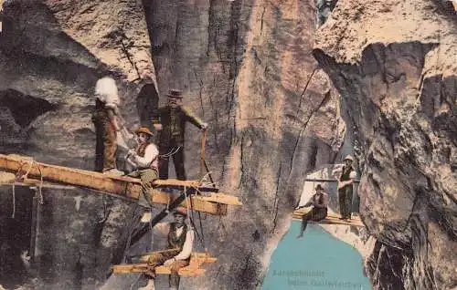 L045 Schweiz 1909 Aareschlucht beim Gallerienbau Arbeiter Vintage Postkarte