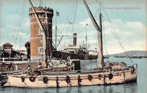 A004 India Princess Dock Gate Bombay Steamboat Boot Tower Vintage Postkarte