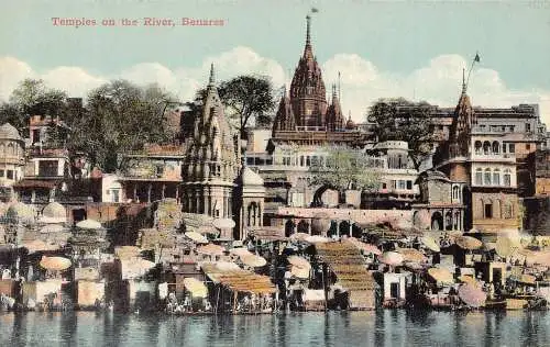 A005 Indien Benares Tempel am Fluss Vintage Postkarte