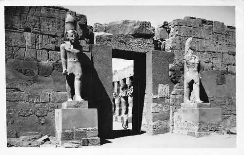 A765 Ägypten Karnak Tempel von Ramses III RPPC Vintage Postkarte